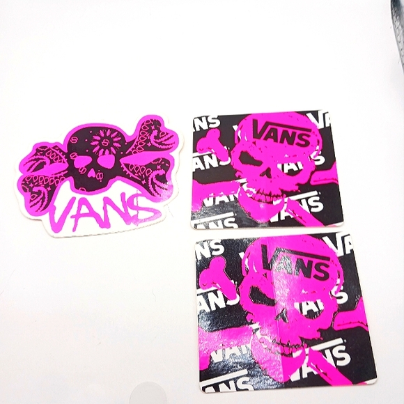Lot of 3- VANS Skateboard  Decals Pink Skull + Crossbones New and Unused - Picture 1 of 6